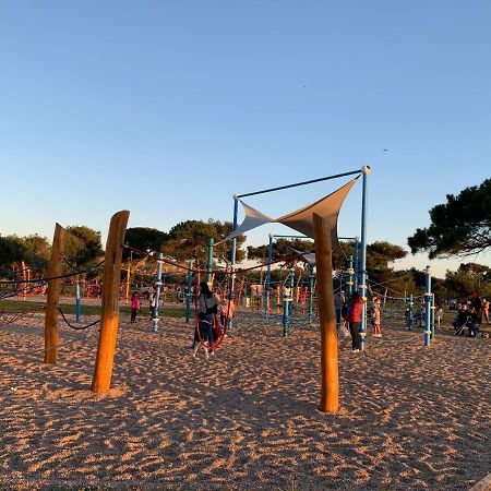 Апартаменти Plage Joao De Caparica Кошта-да-Капаріка Екстер'єр фото