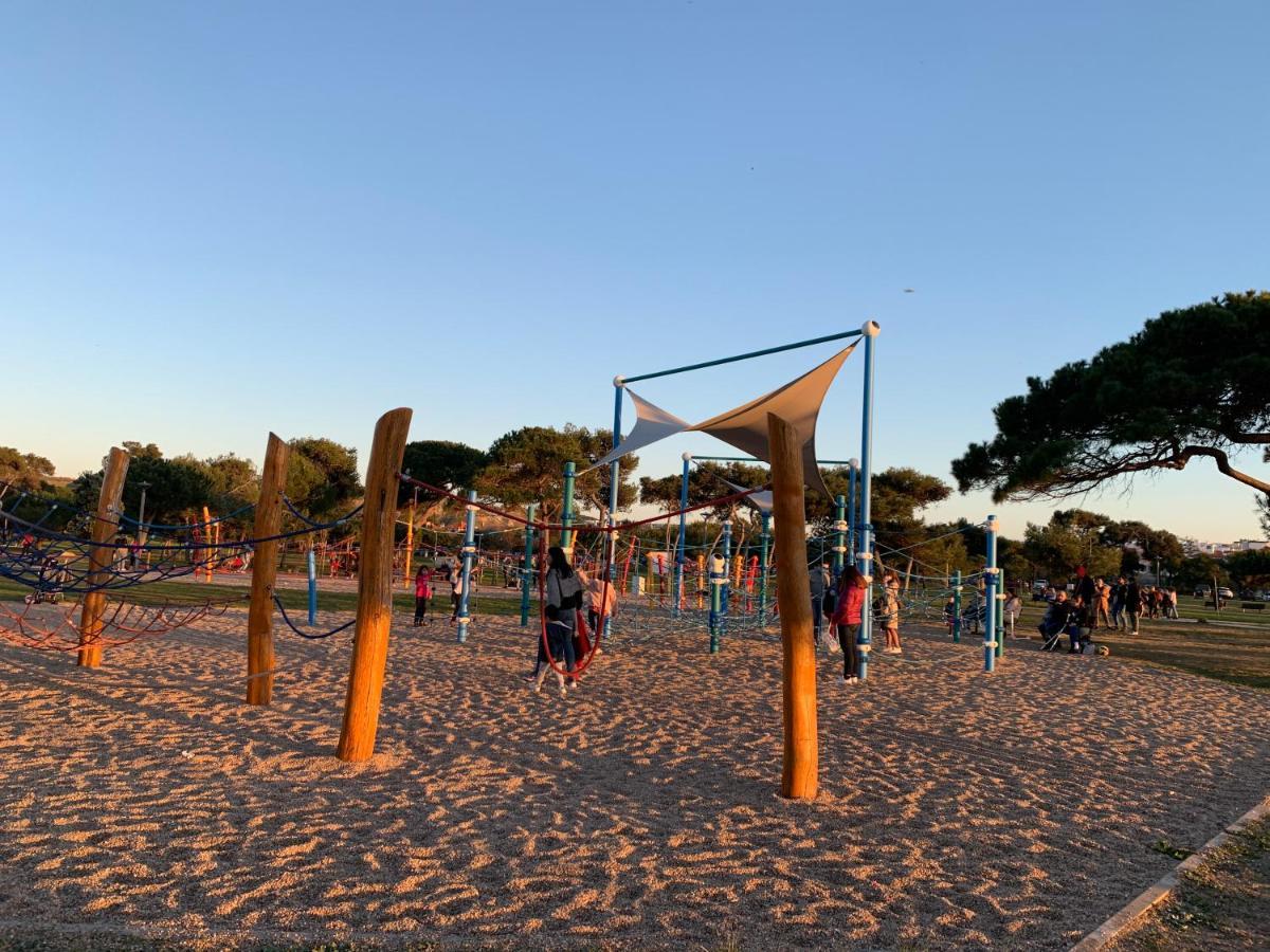 Апартаменти Plage Joao De Caparica Кошта-да-Капаріка Екстер'єр фото